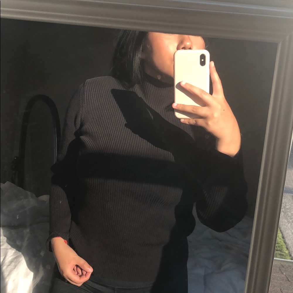 Cute turtle neck shirt!